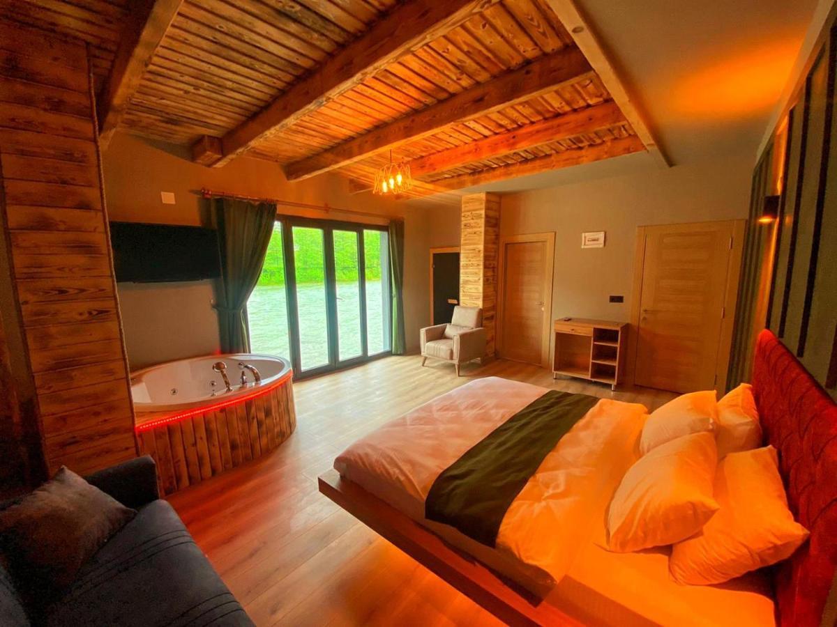 Heaven Vip Wooden Palace Bed and Breakfast Ardeşen Εξωτερικό φωτογραφία
