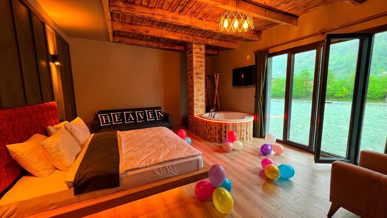 Heaven Vip Wooden Palace Bed and Breakfast Ardeşen Εξωτερικό φωτογραφία